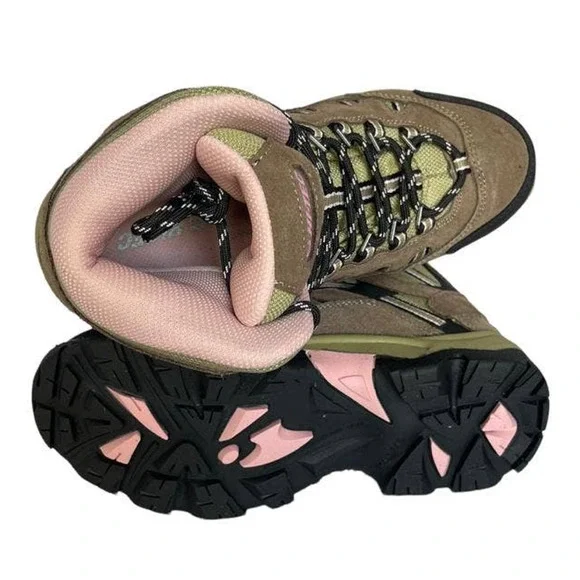 💎✨SEASONAL SALE✨💎 NEW IN BOX Hi-Tec BANDERA Taupe/Blush Women's Boots - Picture 3 of 7